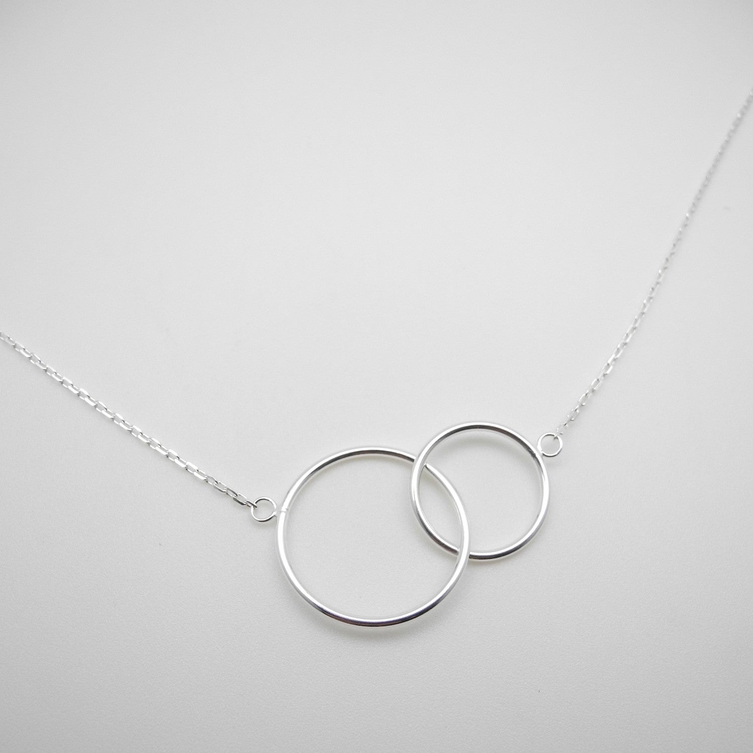 Collier Duo Loop